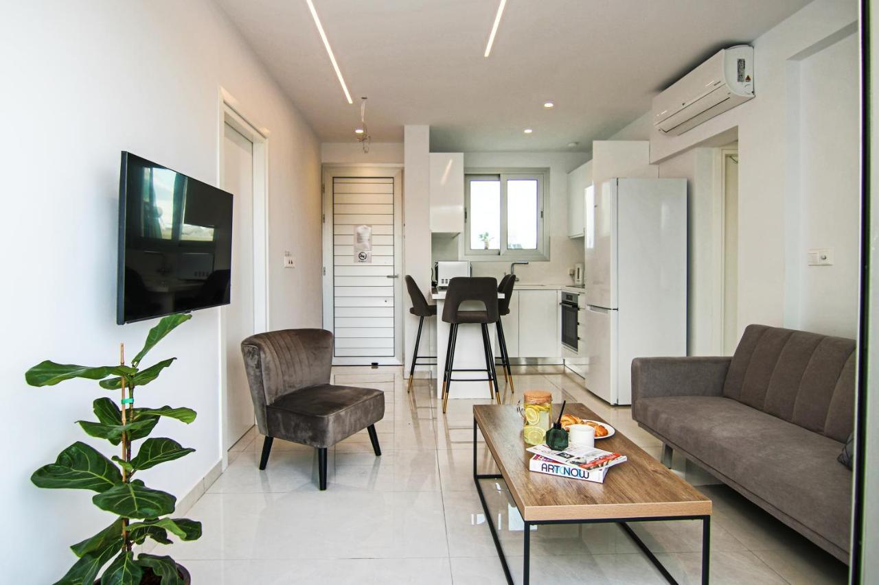 Phaedrus Living - Seaside Executive Flat Harbour 202 Διαμέρισμα Πάφος Εξωτερικό φωτογραφία